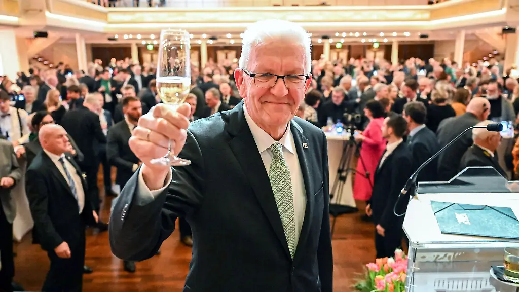 Winfried-Kretschmann-Buendnis-90-Die-Gruenen-Ministerpraesident-von-Baden-Wuerttemberg