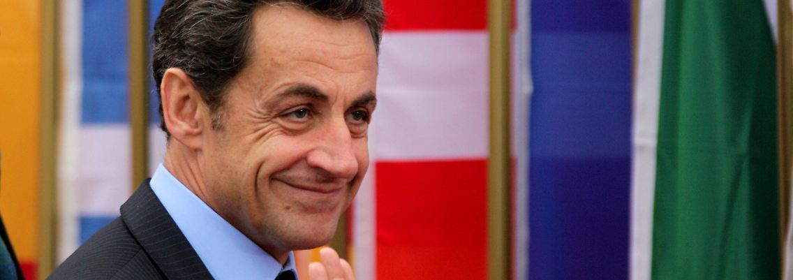 Mit einer Handvoll Themen begrüßt Frankreichs Präsident Sarkozy am Abend die Mächtigen der Wirtschafts- und Finanzwelt.