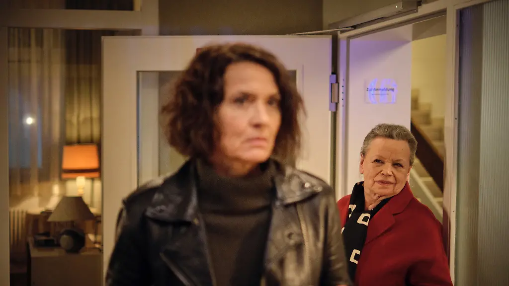 8-Tatort-Lenas-Tante