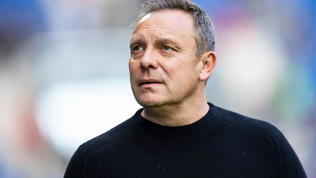 Trainer-Andre-Breitenreiter-bekommt-zwei-Jungprofis-in-den-Kader