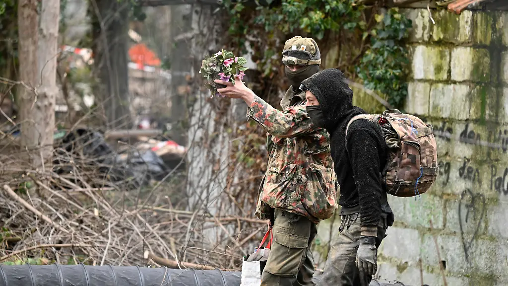 8f43ae55f418ecd8876554b0d4525036