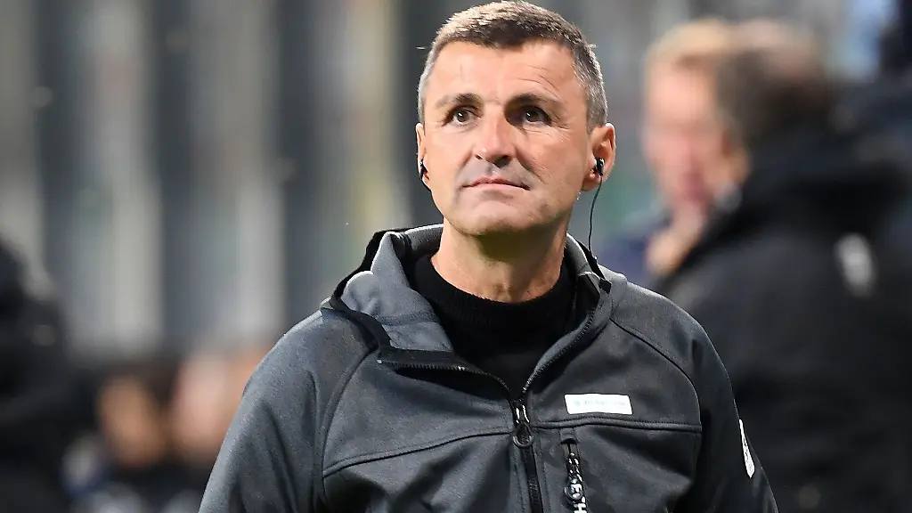 1860-Trainer-Michael-Koellner-kommt-zum-Interview