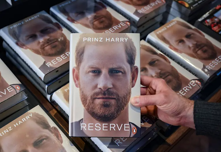 Reserve-die-Biografie-von-Prinz-Harry-liegt-zum-Verkauf-bereit