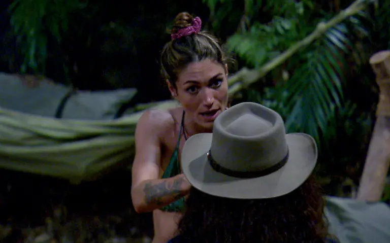 fb4ae1cd-df96-4bc4-ad67-a9fb2fe05bd4-28785649-2dc4-4896-95ab-95ac62d37857