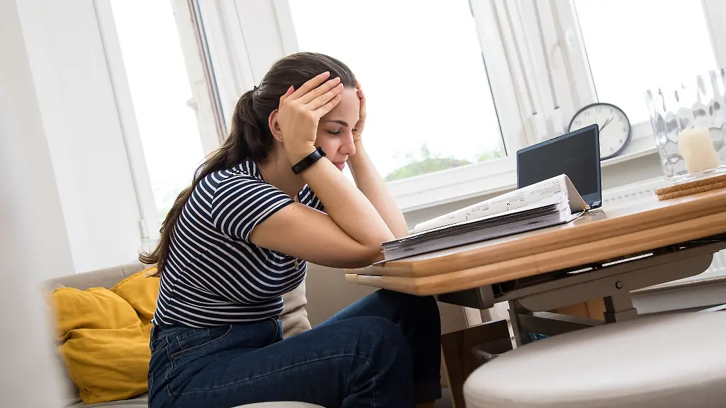 Wer-mit-beruflichen-Entscheidungen-zufrieden-sein-will-sollte-sich-zunaechst-von-den-Erwartungen-anderer-loesen