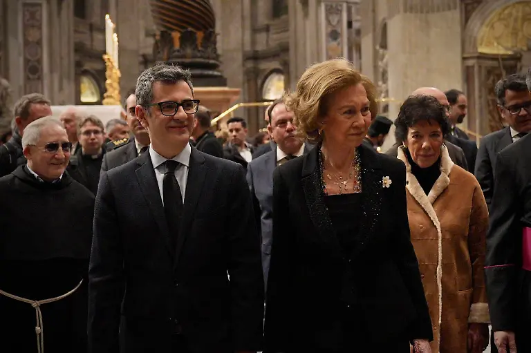 c702d0dbe269fc5db81c0552add00104