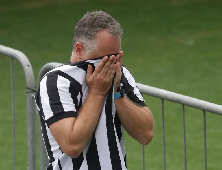 2023-01-02T135258Z-1969125778-UP1EJ1212K84A-RTRMADP-3-SOCCER-PELE-WAKE