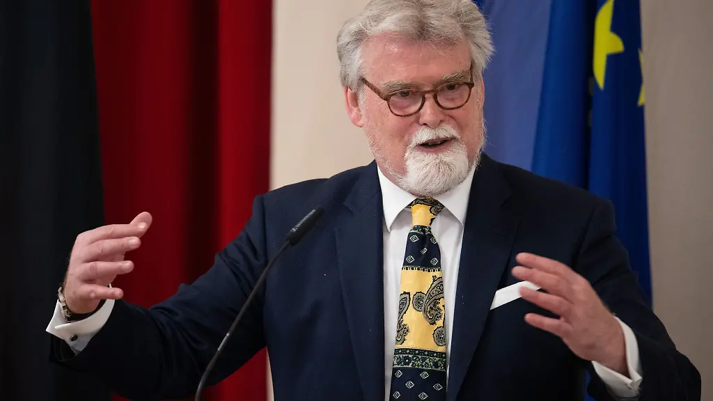 Herbert-Mertin-FDP-Justizminister-von-Rheinland-Pfalz