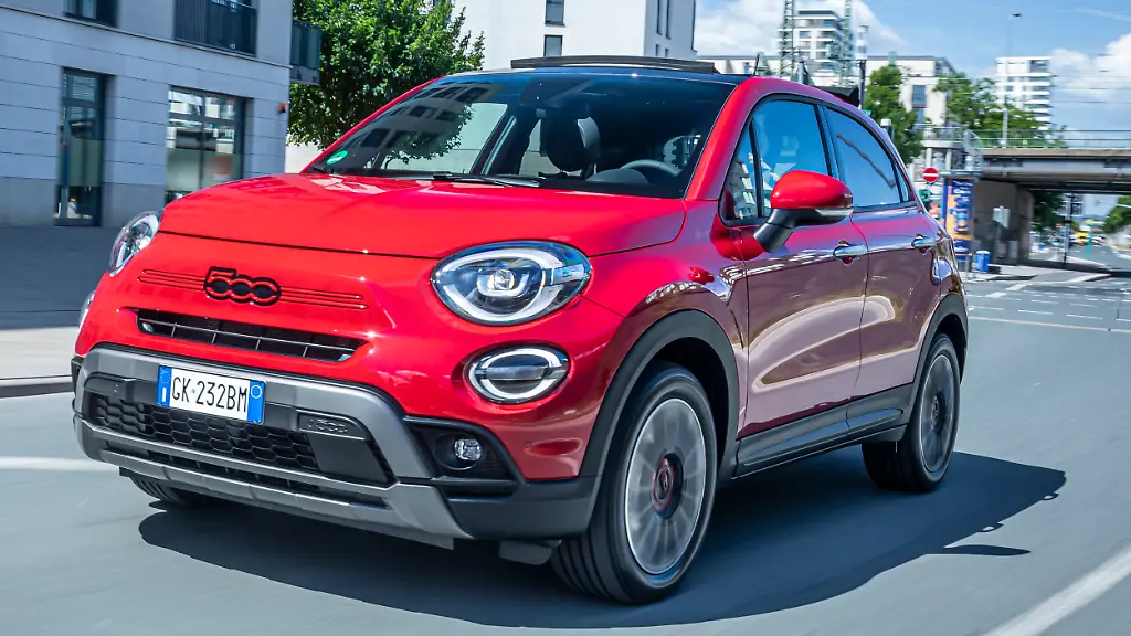 Fiat-500X-Hybrid-1