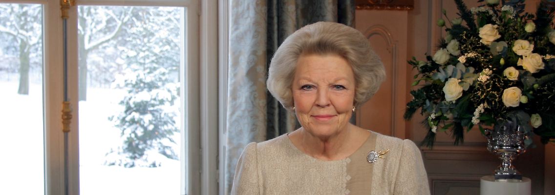 Königin Beatrix bei ihrer Weihnachtsansprache 2010.