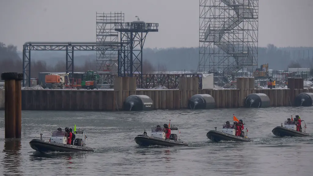 7e83132f0fcaef7fe2f6350ba7a9a660