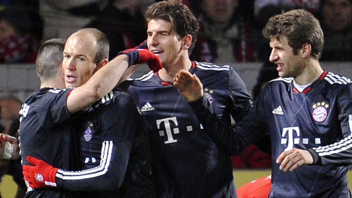 Fit für den Hit: Mario Gomez, Mitte, hier mit den Kollegen Thomas Müller, rechts, Arjen Robben und Franck Ribéry.