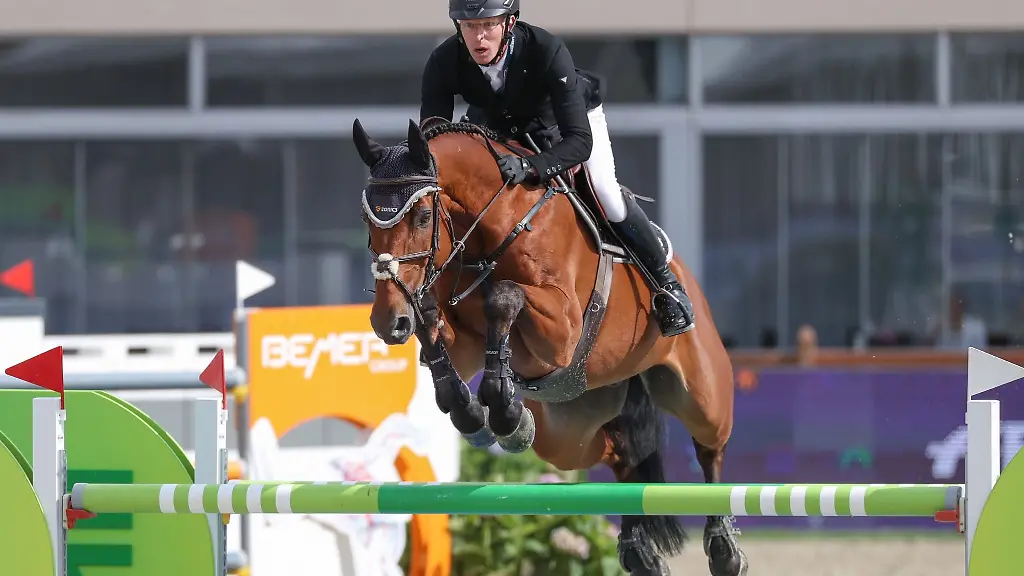 Tim-Rieskamp-Goedeking-reitet-auf-Coldplay