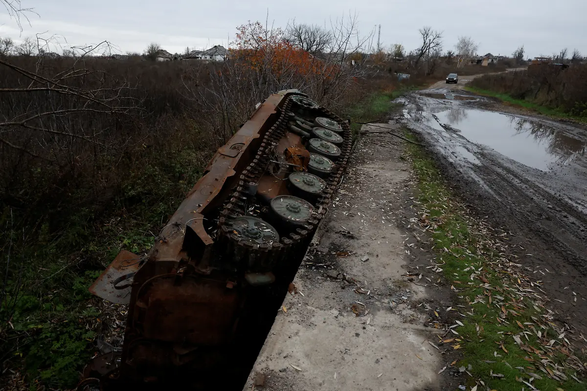 2022-12-08T101024Z-1747798908-RC2CEX9RK299-RTRMADP-3-UKRAINE-CRISIS-MISSING