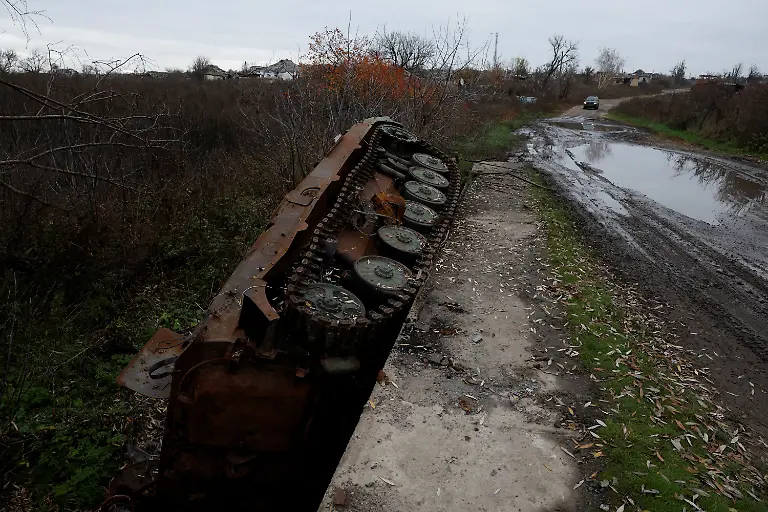 2022-12-08T101024Z-1747798908-RC2CEX9RK299-RTRMADP-3-UKRAINE-CRISIS-MISSING