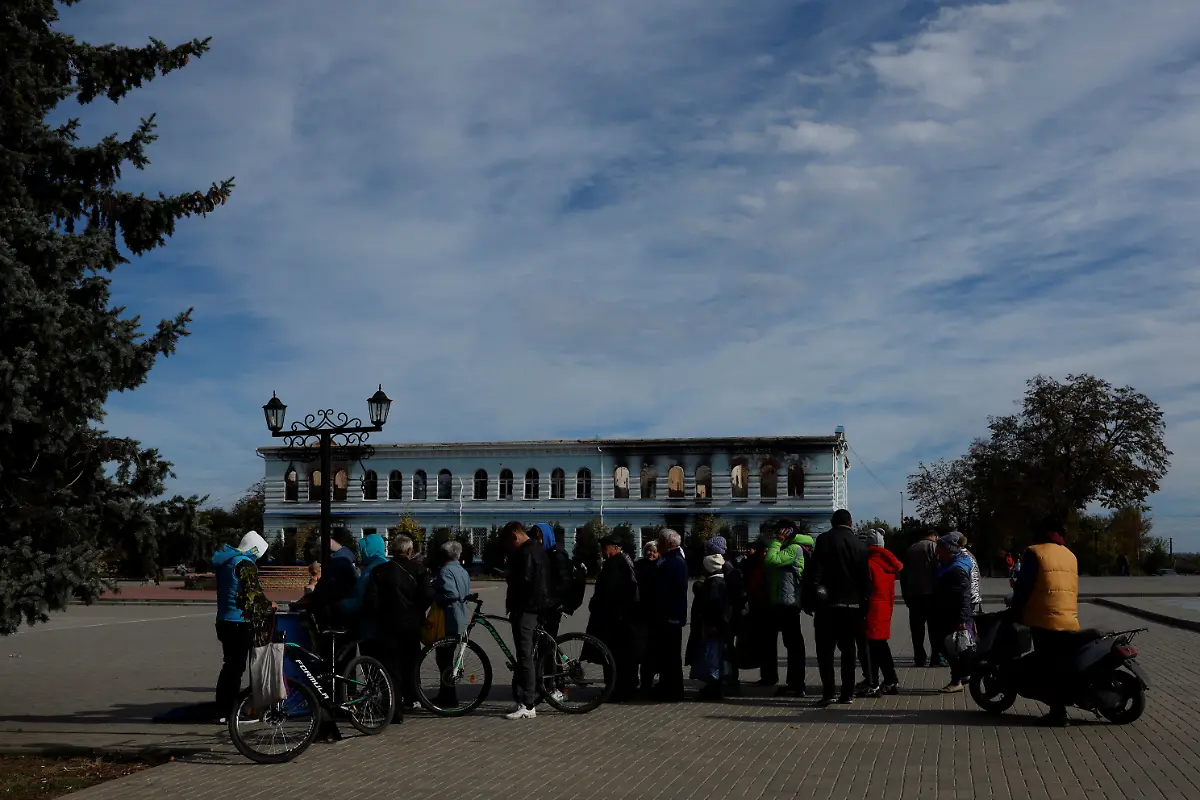 2022-12-08T100933Z-2022671746-RC2A4X9TNRUB-RTRMADP-3-UKRAINE-CRISIS-MISSING