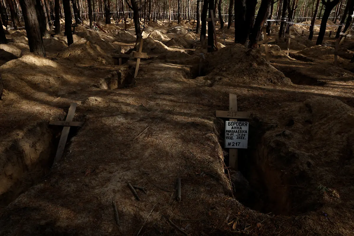 2022-12-08T100934Z-210749437-RC2B4X9G5KLS-RTRMADP-3-UKRAINE-CRISIS-MISSING