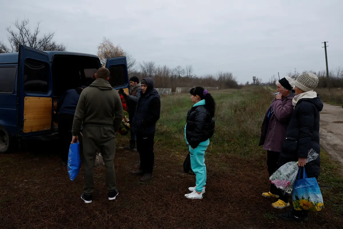 2022-12-08T101008Z-1744885979-RC29EX93KH1Y-RTRMADP-3-UKRAINE-CRISIS-MISSING