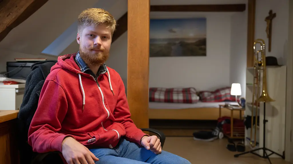 e36388d3a2c7ba8299317783351d99dd