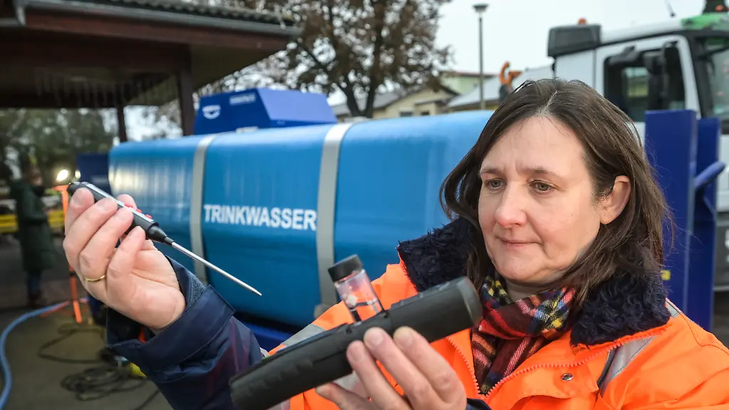 Trinkwasser-gehoert-zur-kritischen-Infrastruktur-und-soll-durch-die-neuen-beschlossenen-Eckpunkte-besser-vor-Angriffen-geschuetzt-werden
