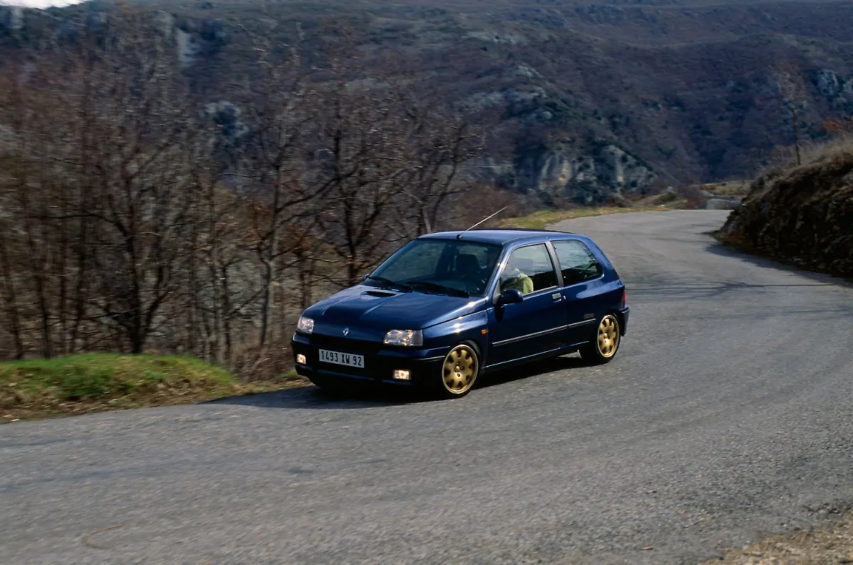 09-Renault-Clio-Williams-Quelle-Renault