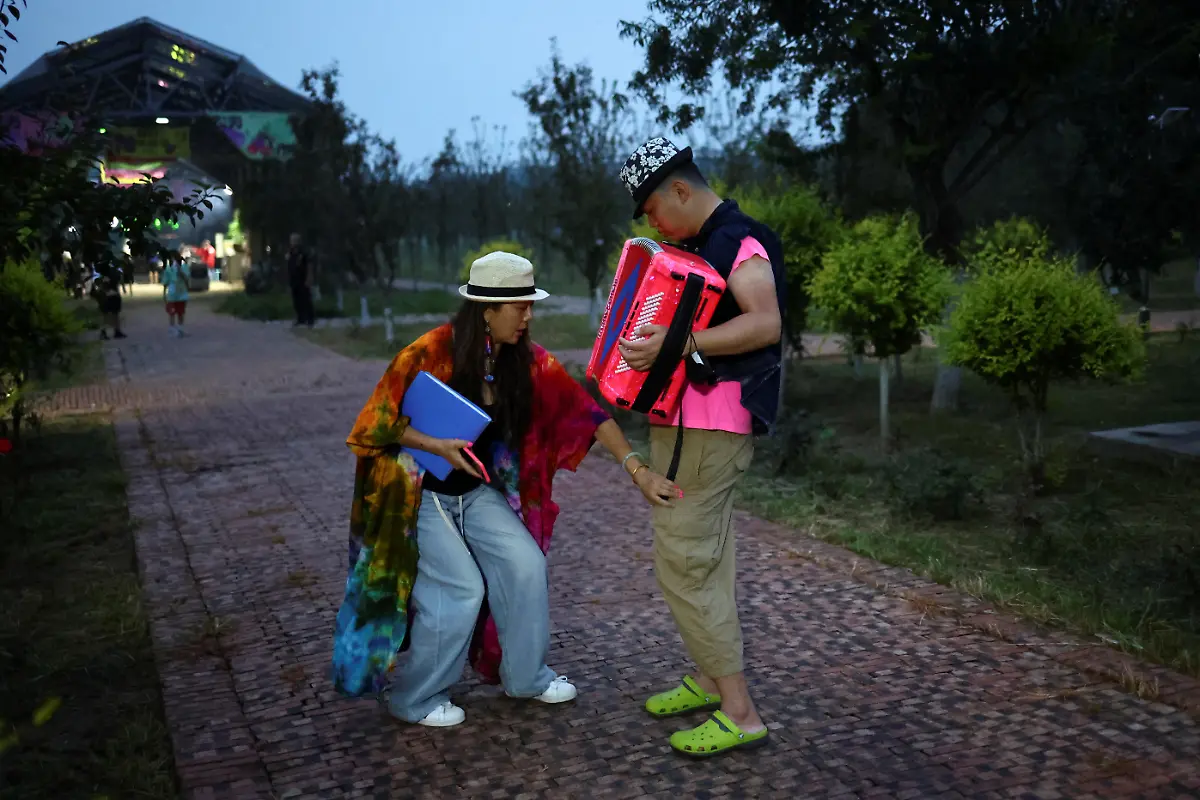 Flora-Tan-mit-Sohn-Jackie-Zheng