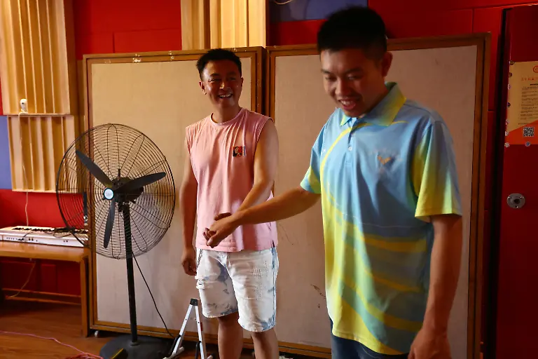 Lehrer-Chen-Shensi-mit-Zu-Wenbao