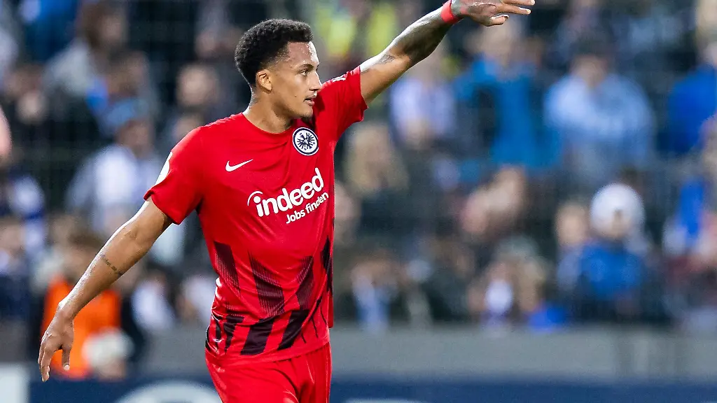 Tuta-war-bei-Frankfurts-1-2-Testspielniederlage-gegen-Gamba-Osaka-erfolgreich