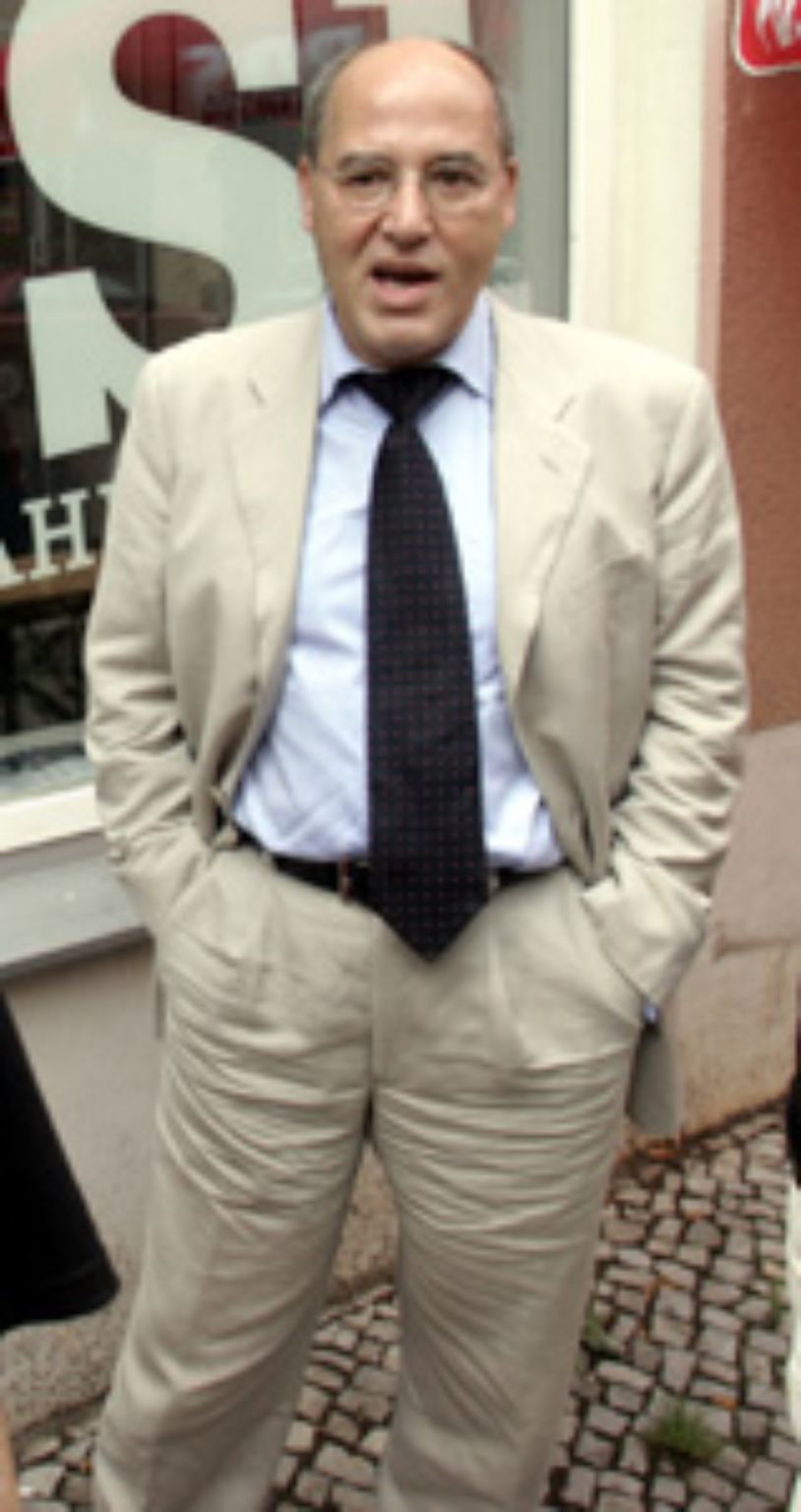 Das ist Gregor Gysi.