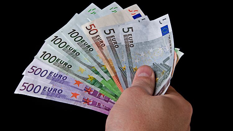 Vermittler empfehlen den Versicherer, der am meisten zahlt, fürchten Verbraucherschützer.