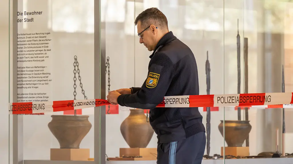 d90c7bcca4ebb9601fc8dce463b73a24