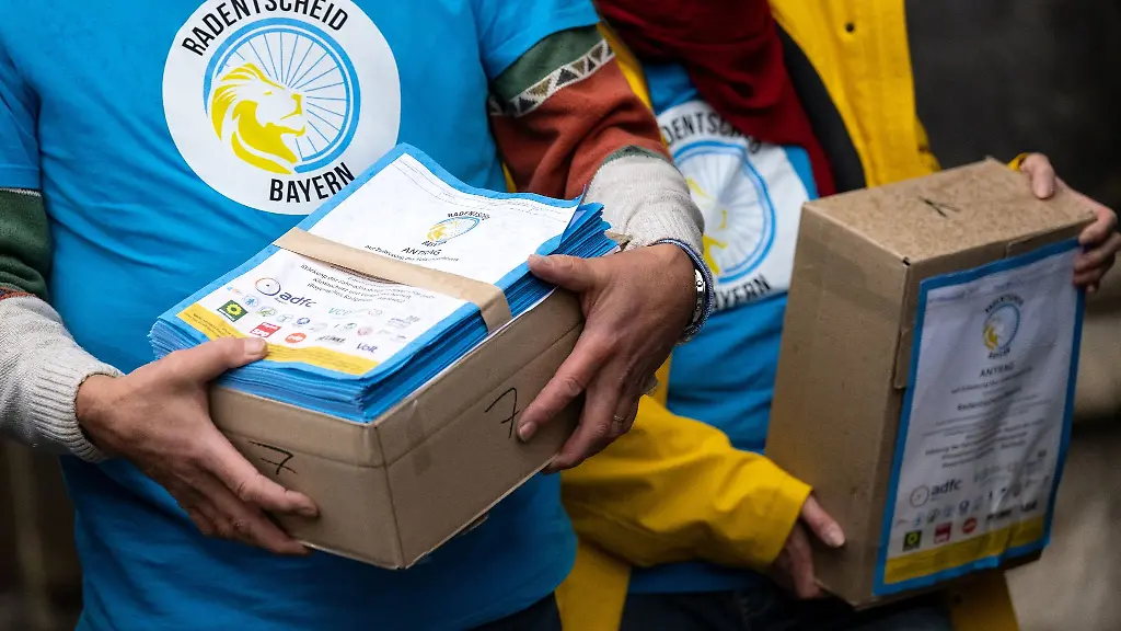 Vertreter-des-Buendnisses-Radentscheid-Bayern