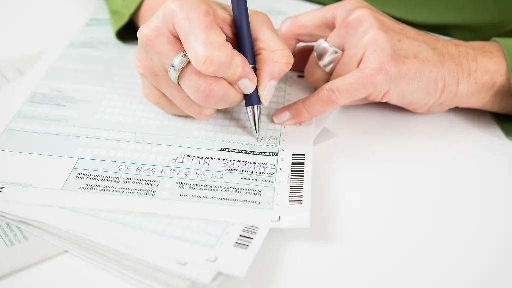 Bei-Fruehrentnern-mit-Nebenjob-Pflicht-die-Abgabe-einer-Einkommensteuererklaerung