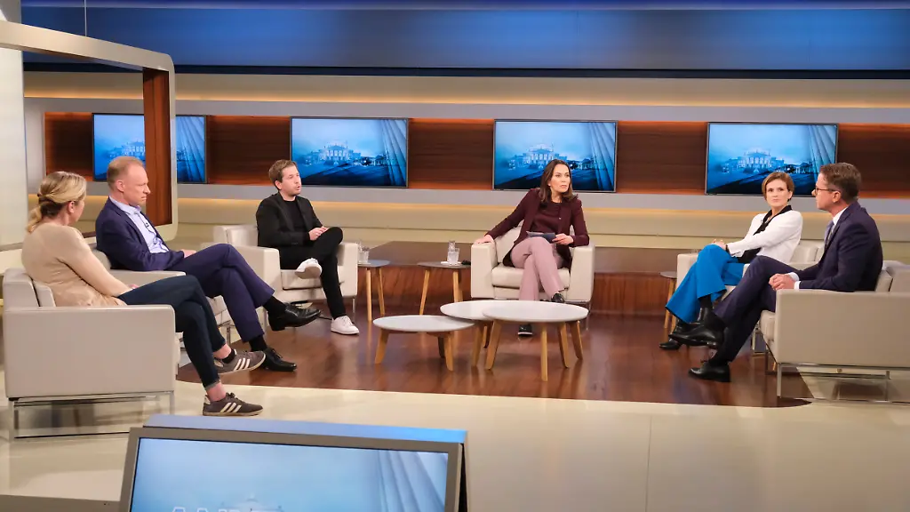 annewill-20221113-001