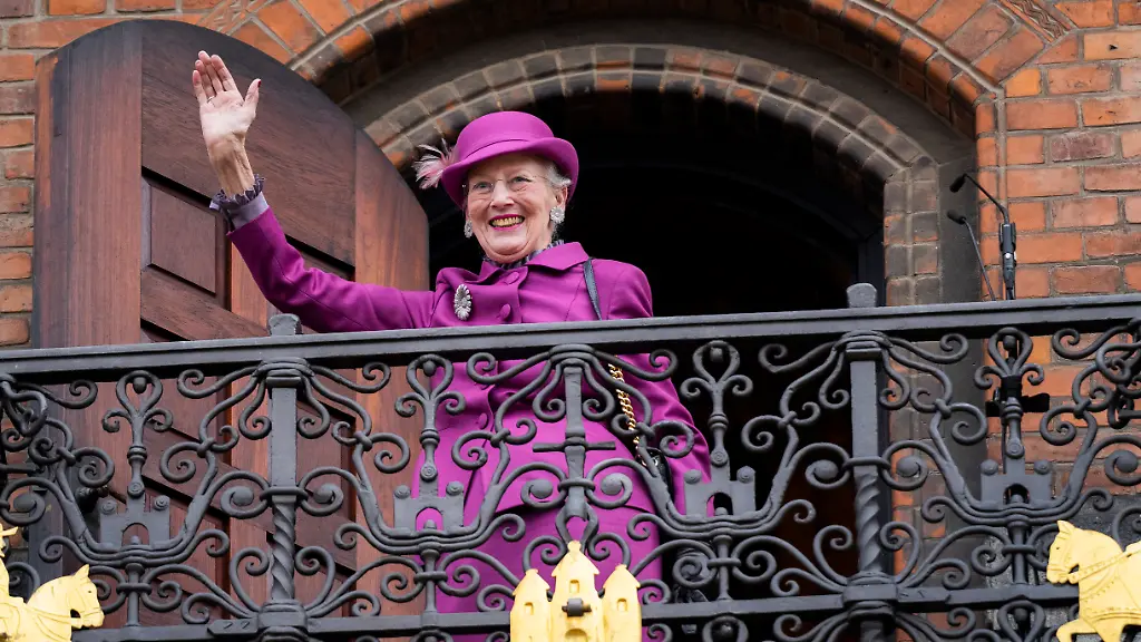 cc16736b3e8ed35f536c0a805ec39893