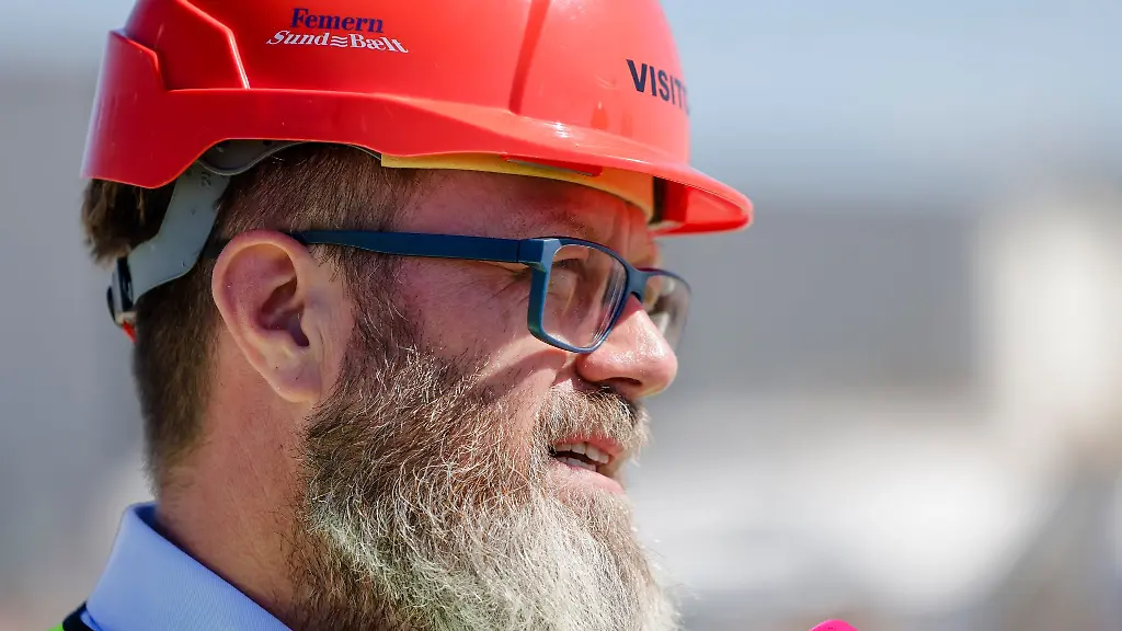 Der-schleswig-holsteinische-Verkehrsminister-Claus-Ruhe-Madsen-parteilos