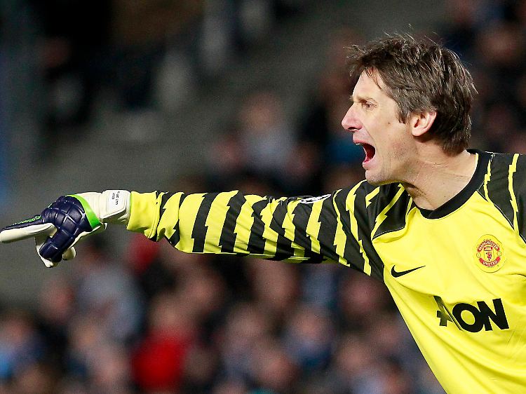 Edwin van der Sar steht im ManU-Tor und damit hinter der besten Abwehr der Champions League.