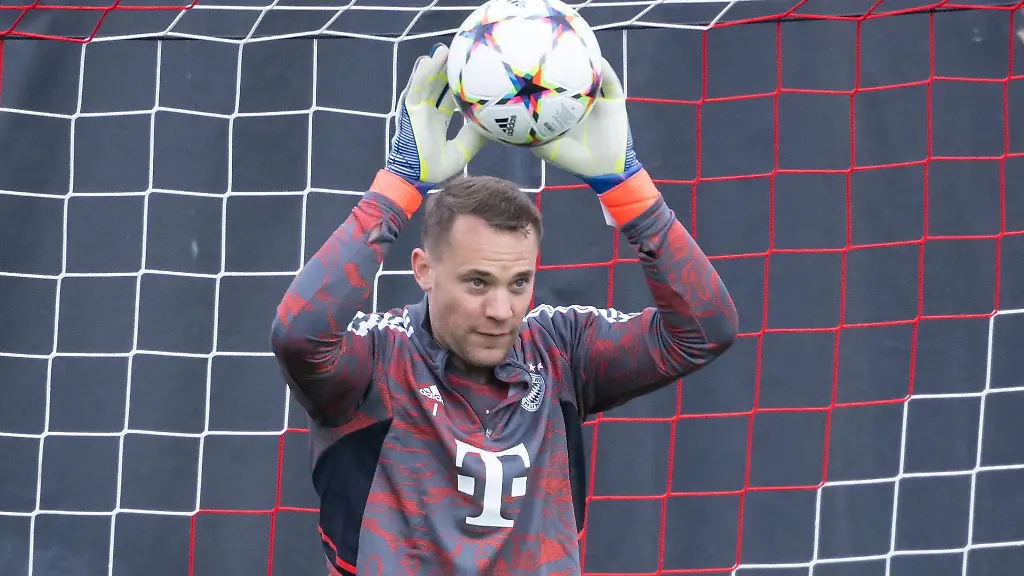 Steht-beim-FC-Bayern-vor-seinem-Comeback-im-Bundesligaspiel-bei-Hertha-BSC-Torhueter-Manuel-Neuer