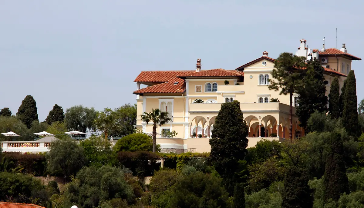 2008-05-02T120000Z-1508271423-GM1E4521PPM01-RTRMADP-3-FRANCE