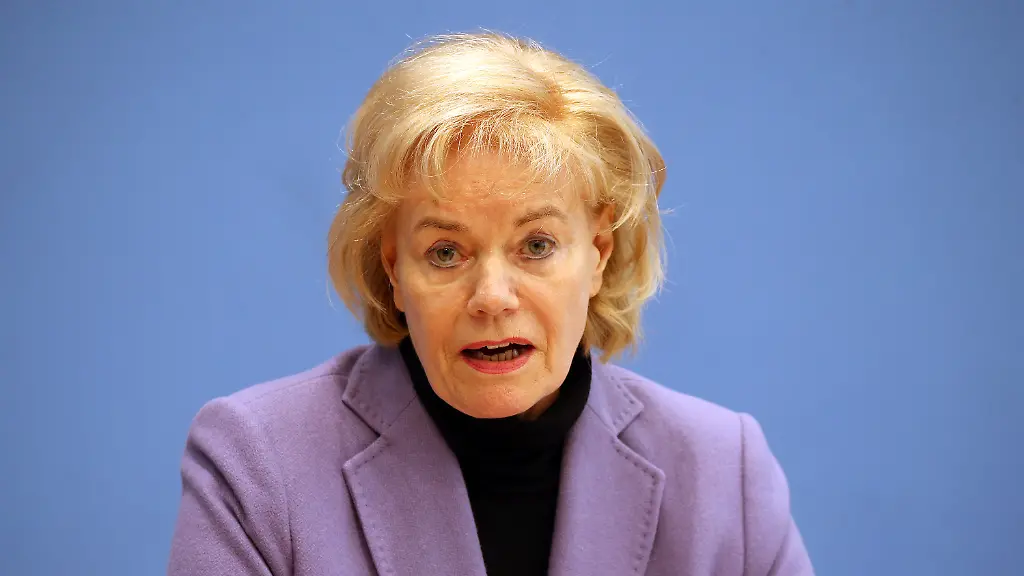 fd6a8e3a93b459d4b16cab2fab2a043c