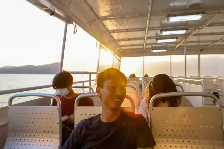 2022-10-18T230104Z-11832090-RC2X0X9MVAHX-RTRMADP-3-HONGKONG-ISLAND