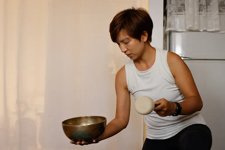 2022-10-18T230122Z-676487269-RC2VGW9V6K4D-RTRMADP-3-HONGKONG-ISLAND