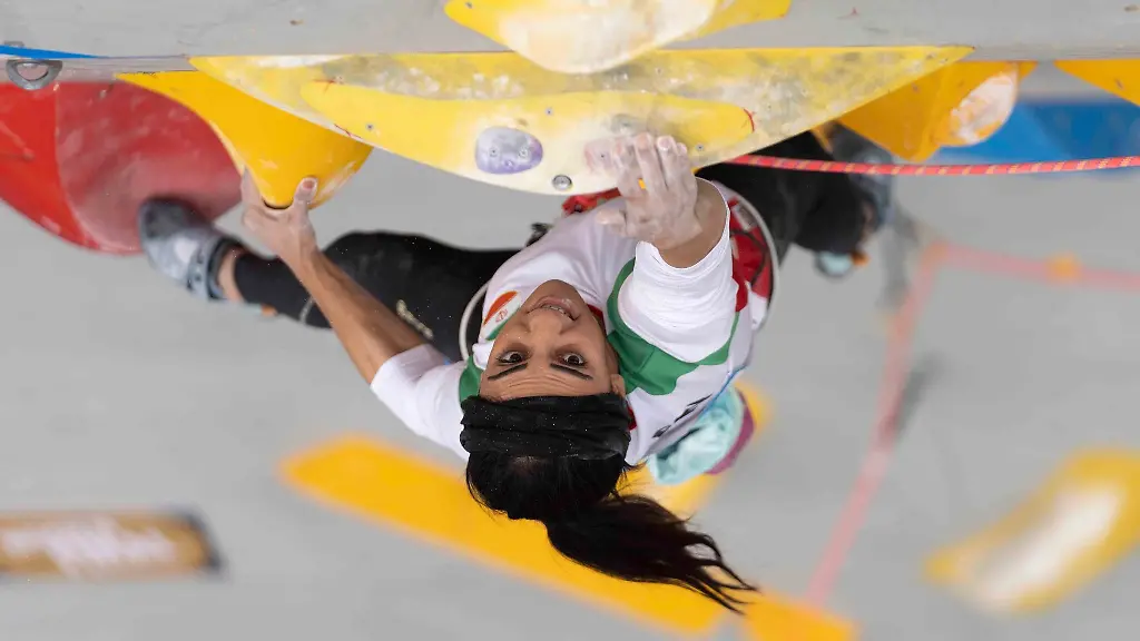 Elnas-Rekabi-bei-den-Asienmeisterschaften-in-Seoul