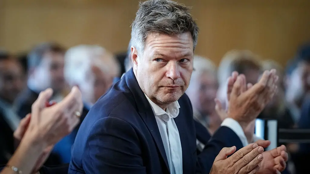 Robert-Habeck-Bundesminister-fuer-Wirtschaft-und-Klimaschutz