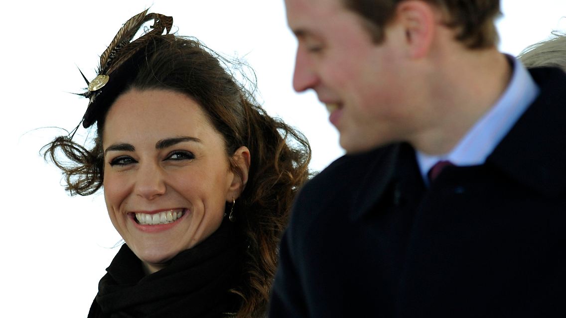 2011-02-24T172816Z_01_DJM121_RTRMDNP_3_BRITAIN-ROYALS.JPG1990132472299433140.jpg