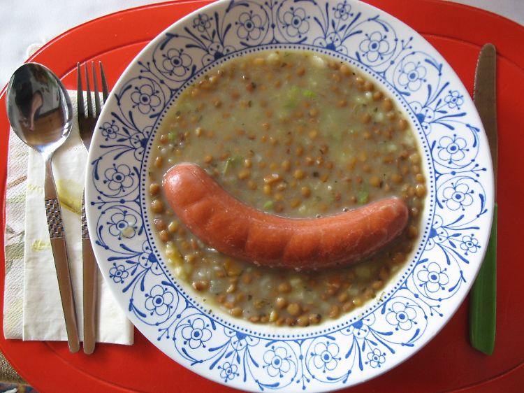 Ein Teller Linsensuppe ist was Feines!