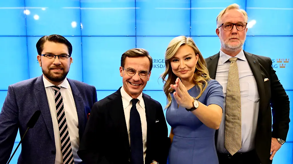 0cf9a5b4540556f724837eaee42a1044