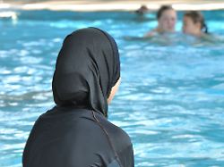 Urteil in Österreich: Burkini-Verbot diskriminierend: Hotelmanagerin erhält Strafe