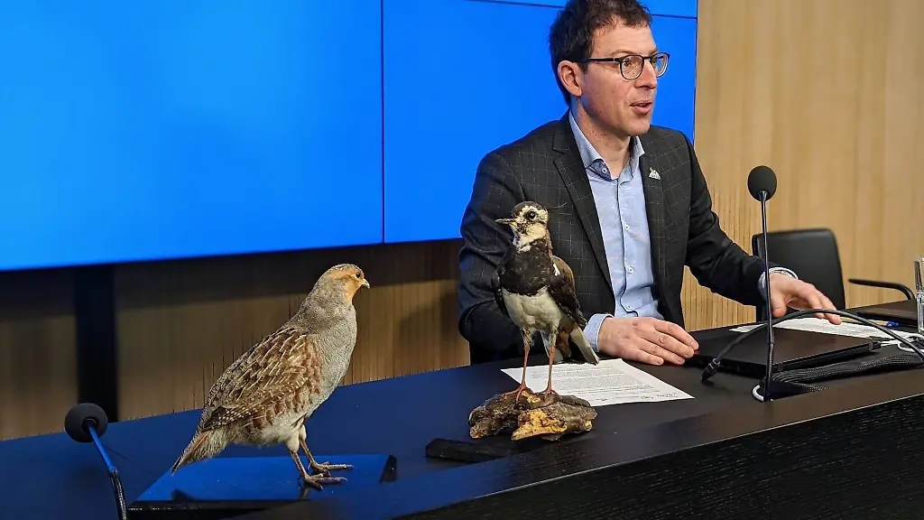 Der-baden-wuerttembergische-Landesvorsitzende-des-Naturschutzbunds-Deutschland-Nabu-Johannes-Enssle-aeussert-sich