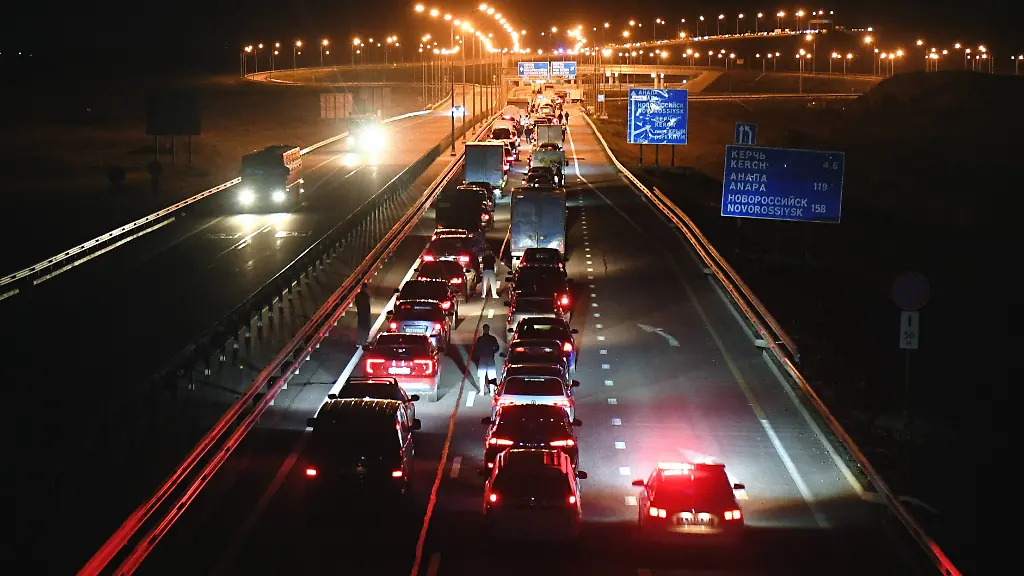 998c6b7ed6e136051fa980d6fe626f95